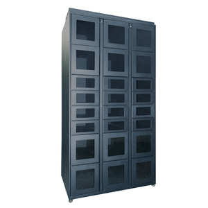 24 Door Locker